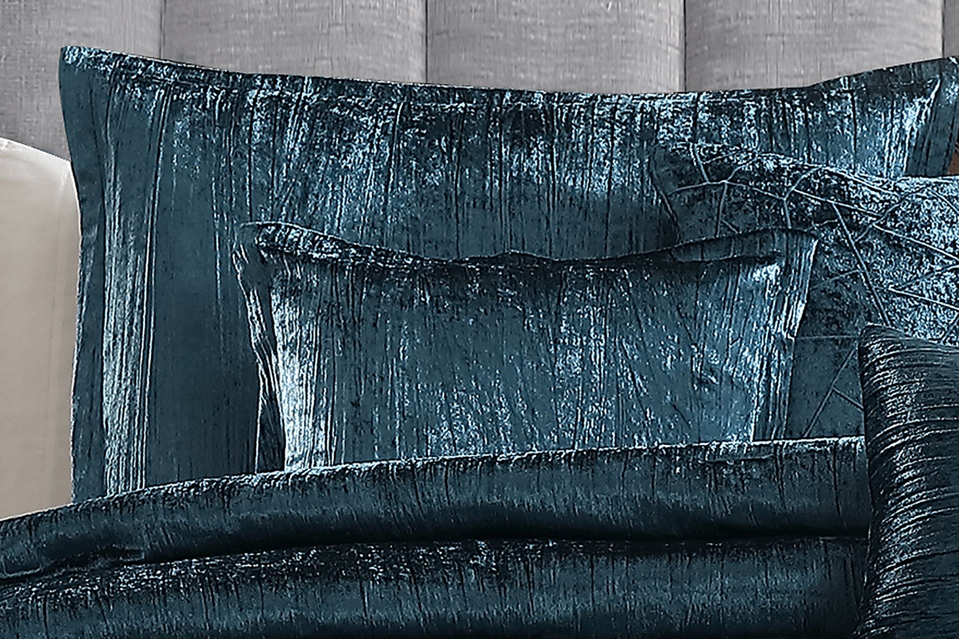 Cliffland Blue 7 Pc King Comforter Set - Image 3
