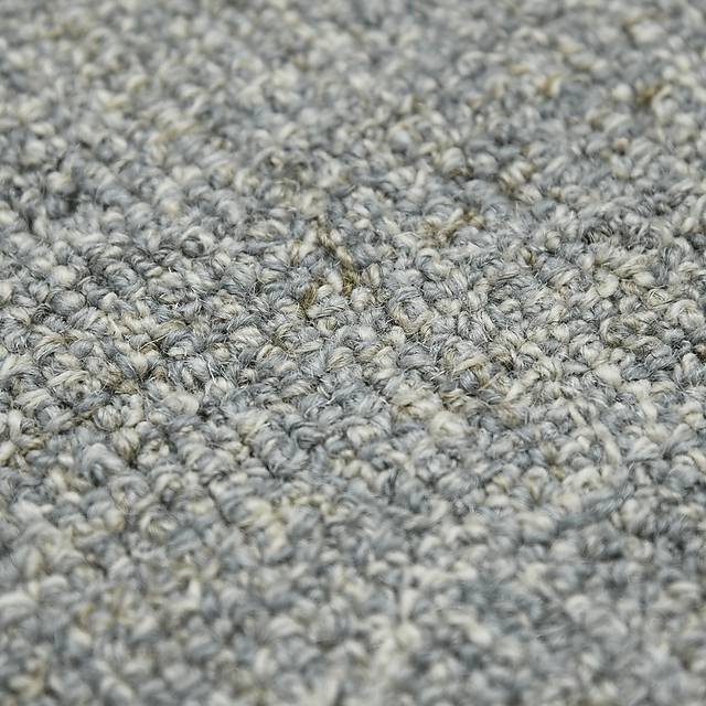Clinver Blue 5' x 7'6 Rug - Thumbnail - Image 4