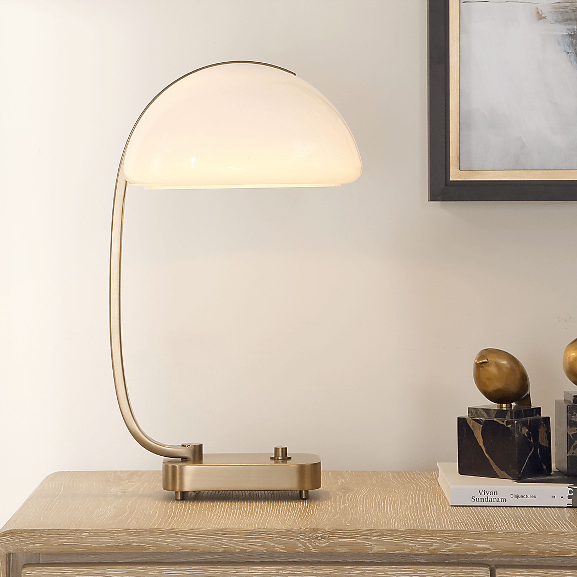 Cloto Brass Lamp - Image 2