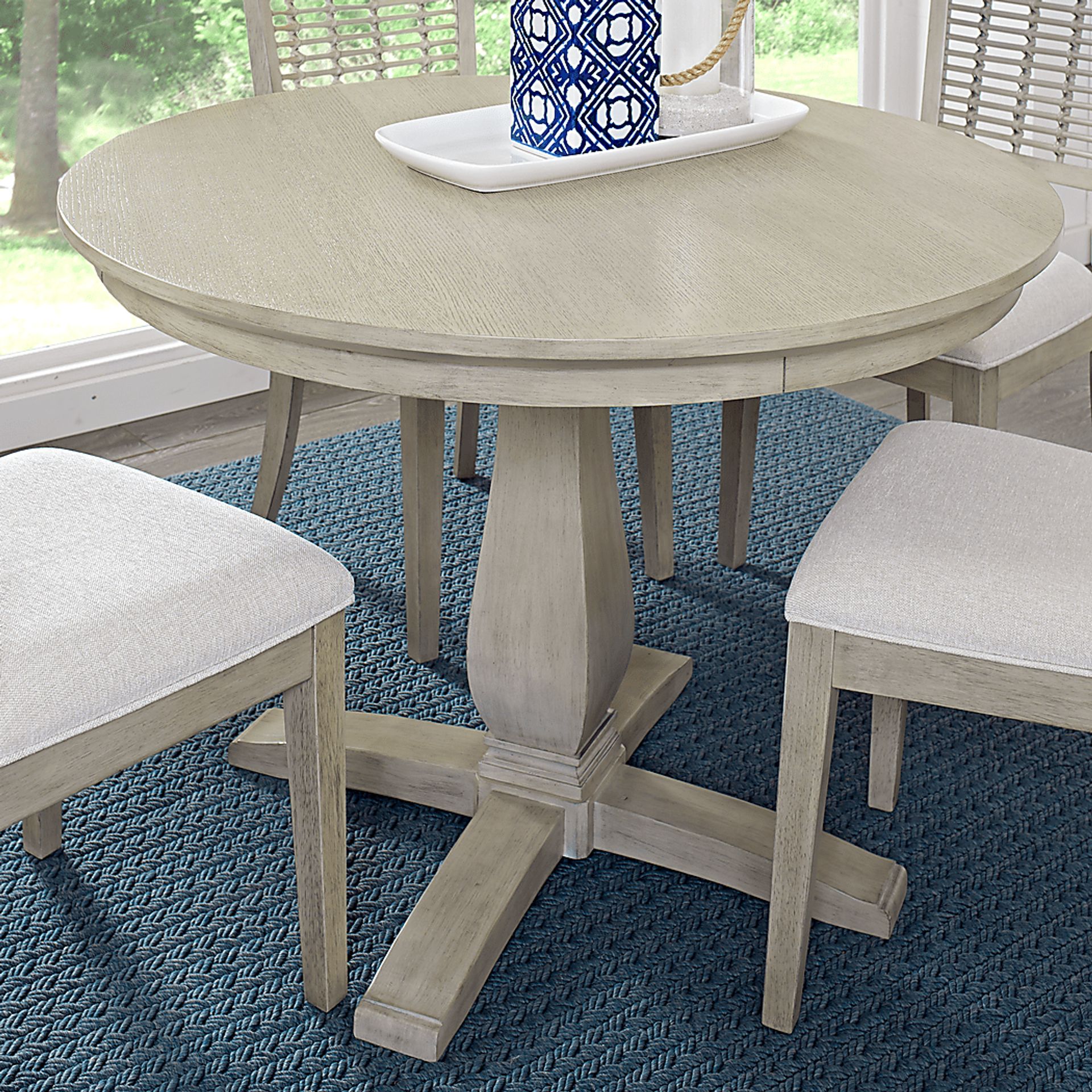 Coastline Drive Gray 5 Pc Dining Room - Image 4