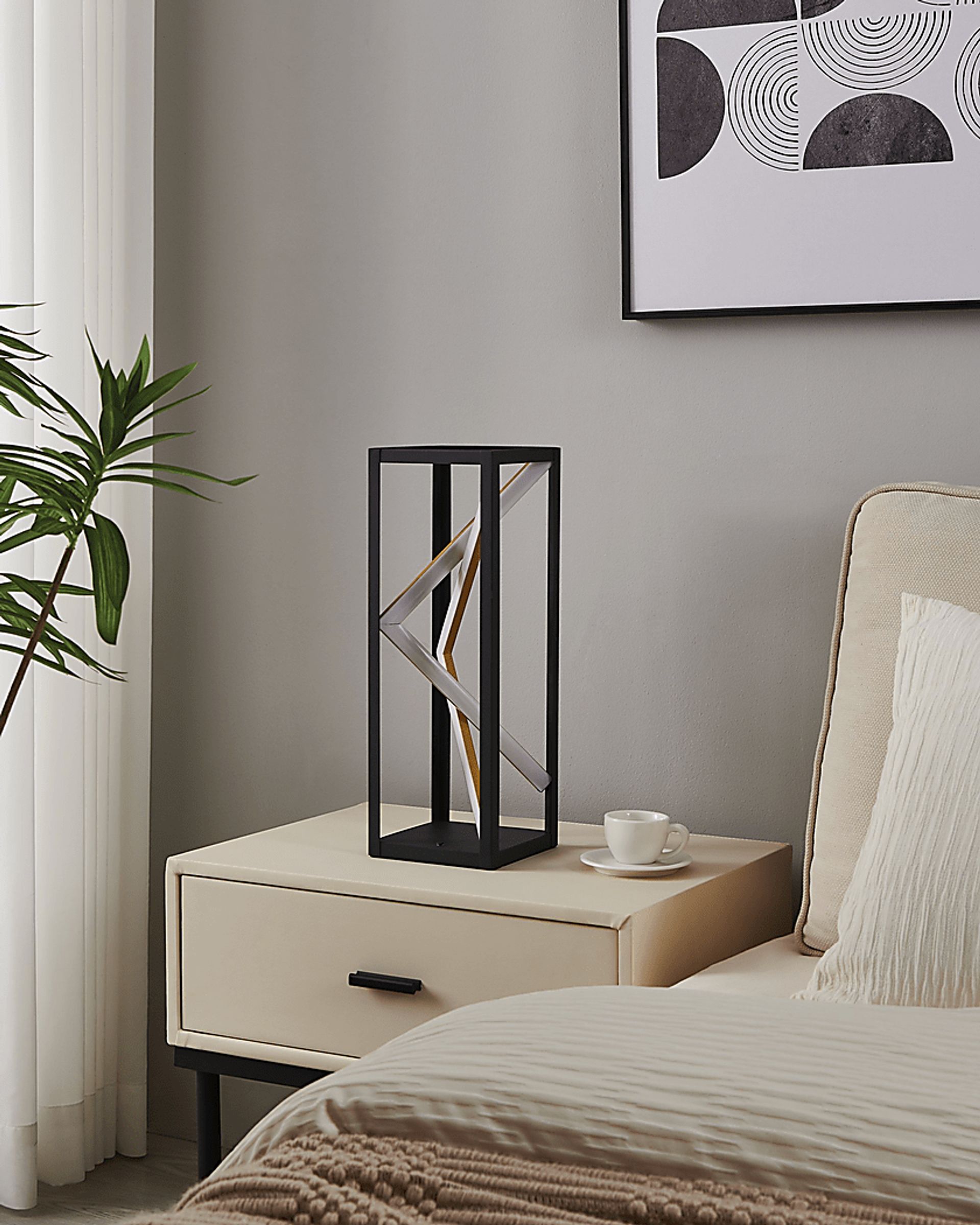 Cochrane Edge Black Lamp - Image 2