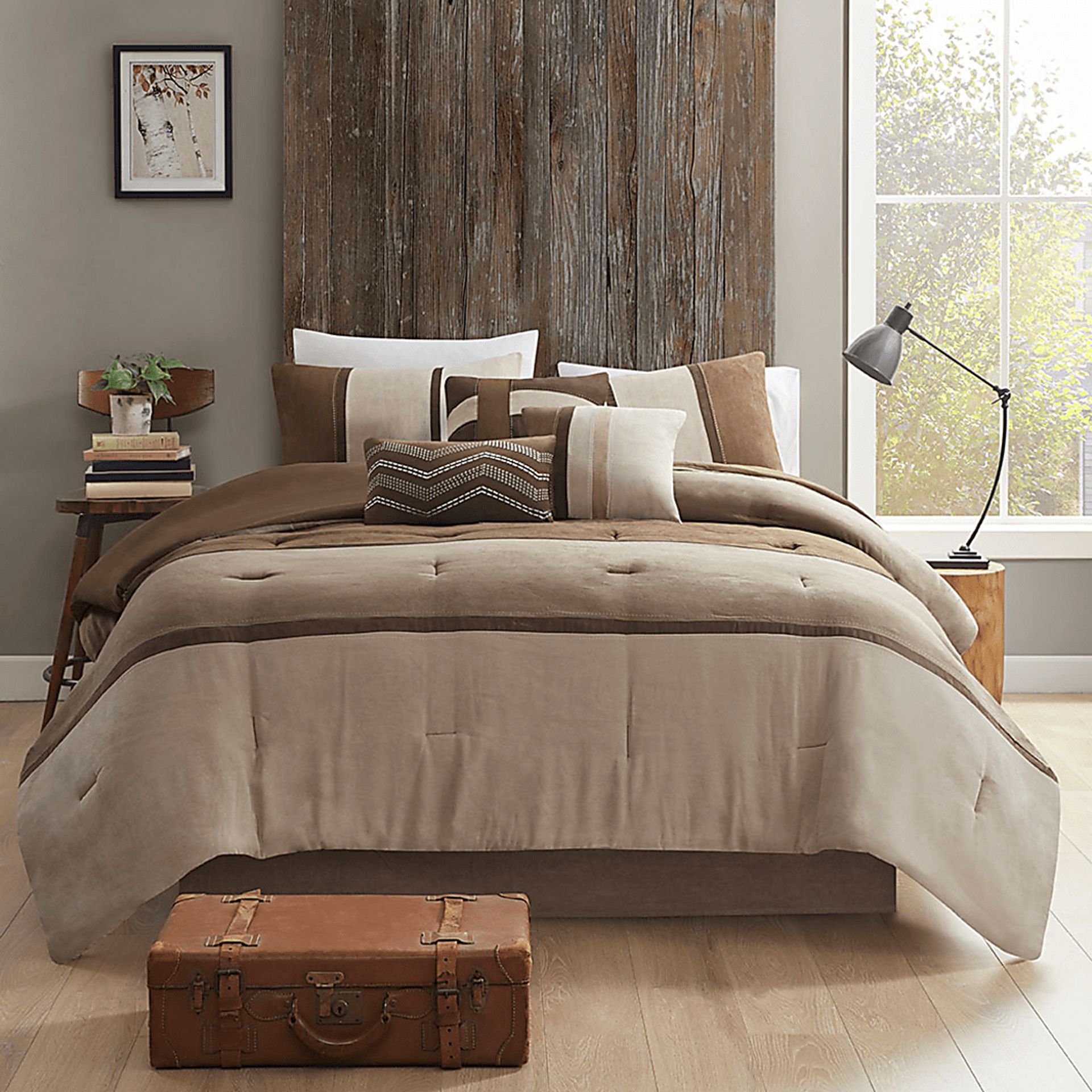 Colapissa Brown 7 Pc California King Comforter Set - Image 8