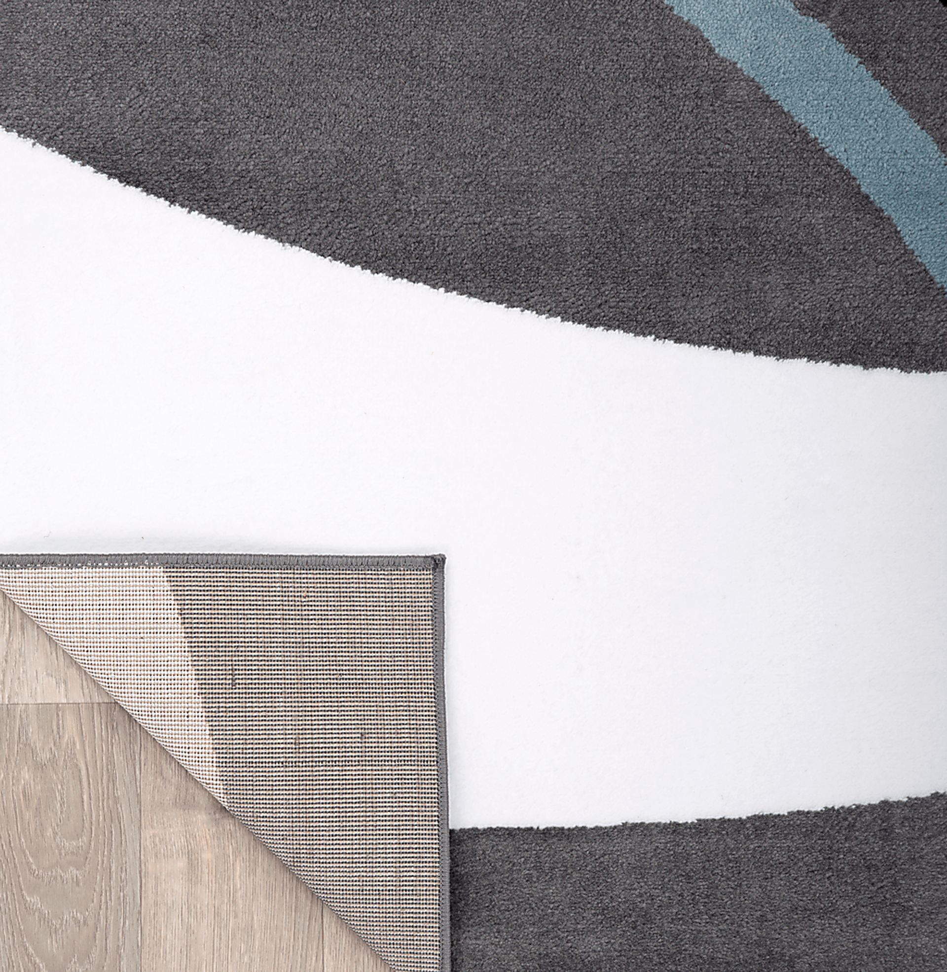 Coleen Gray 3'3 x 5' Rug - Image 2