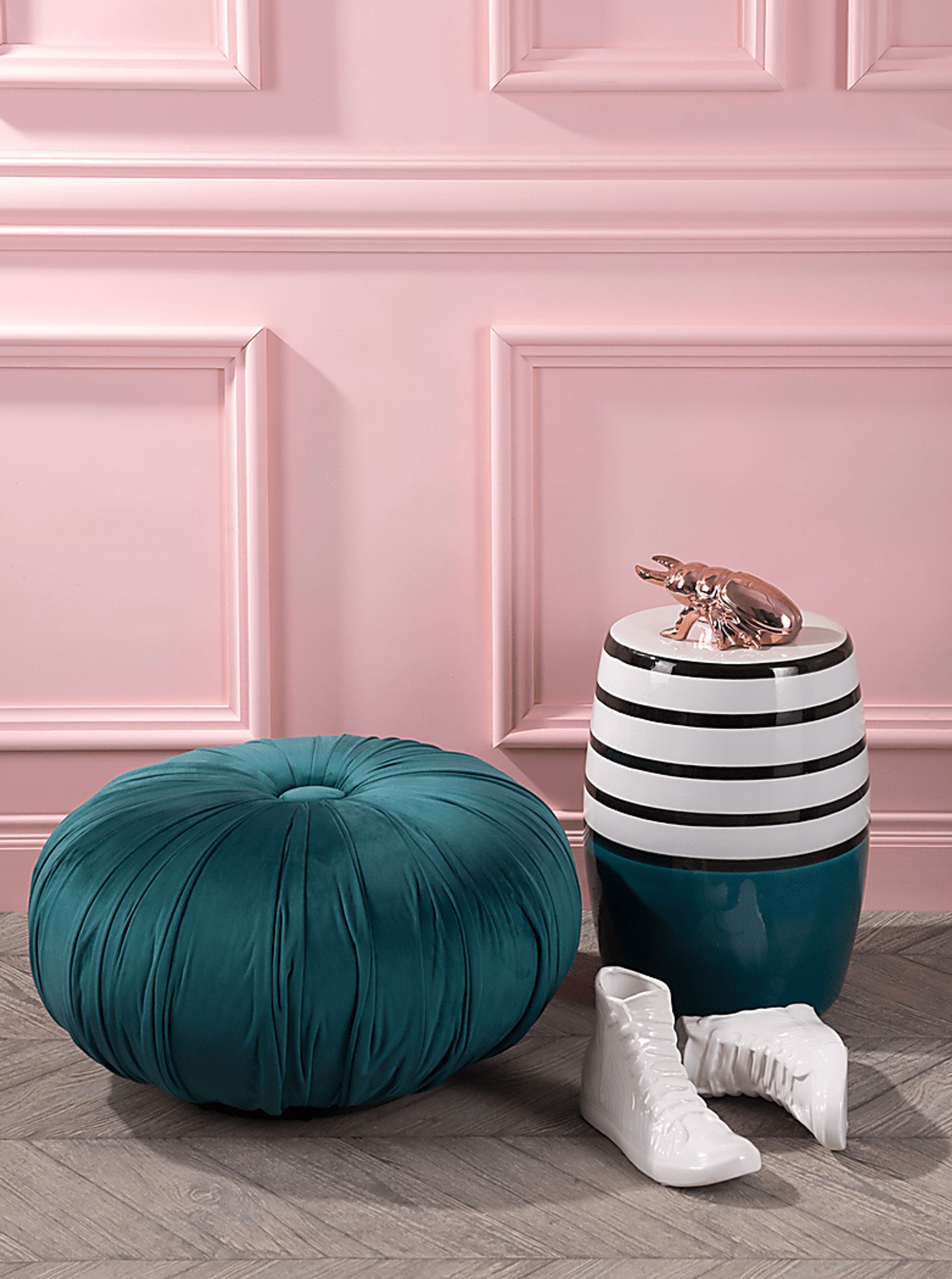 Colmy White and Green Outdoor Stool - Image 2