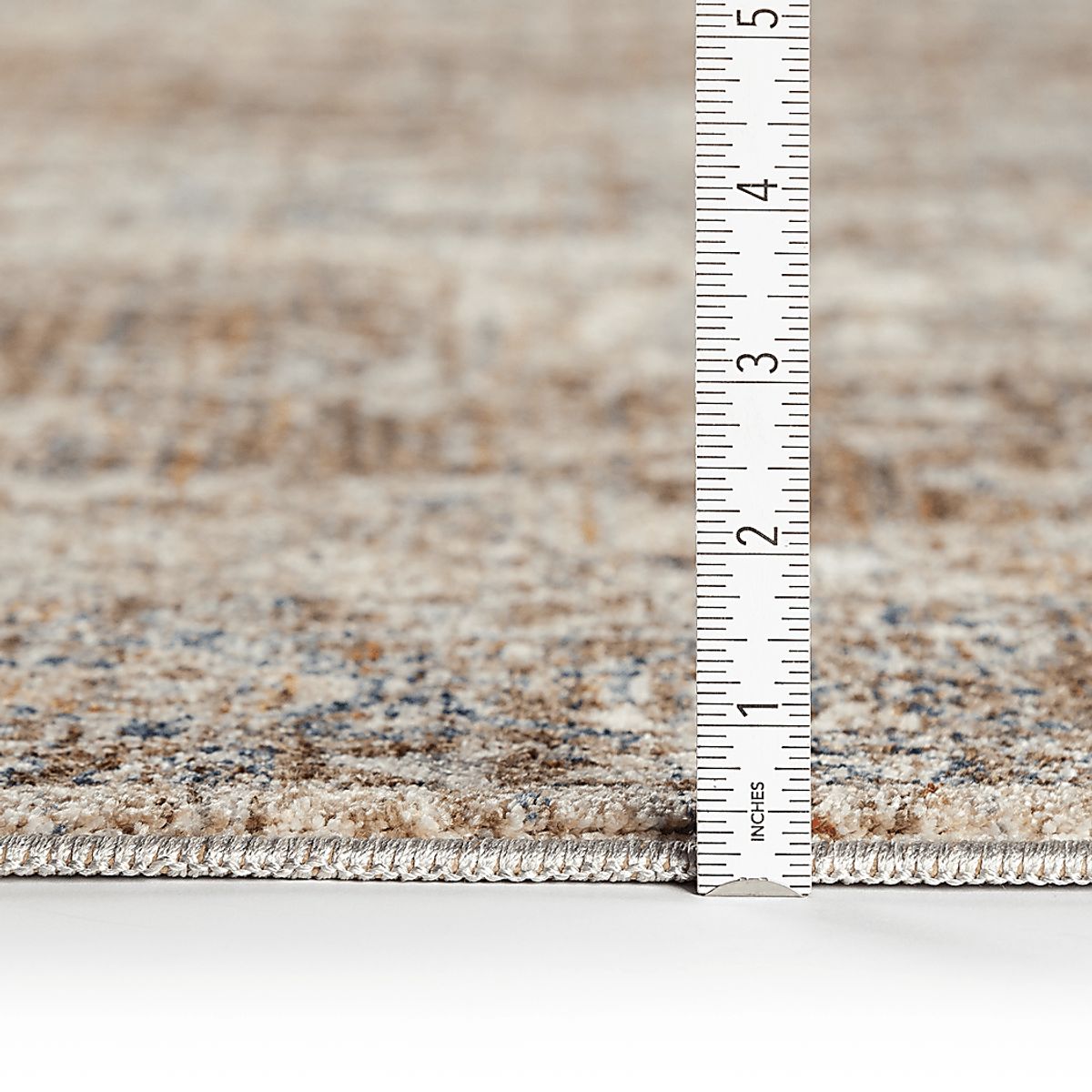 Complin Brown Rugs | Rooms to Go