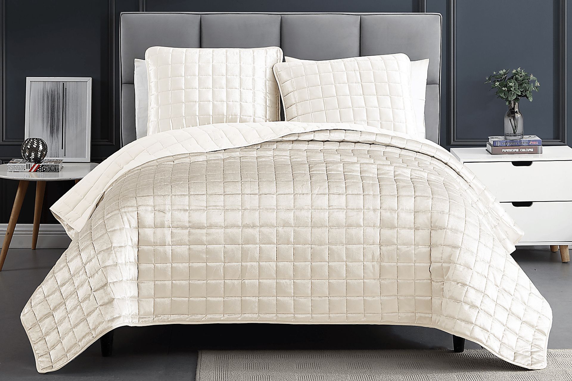 Constock White 3 Pc King Coverlet Set - Image 1