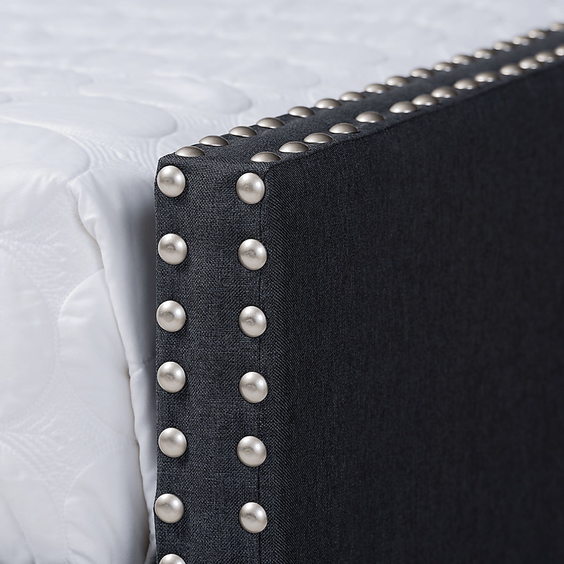 Copper Court Dark Gray Queen Daybed - Image 3