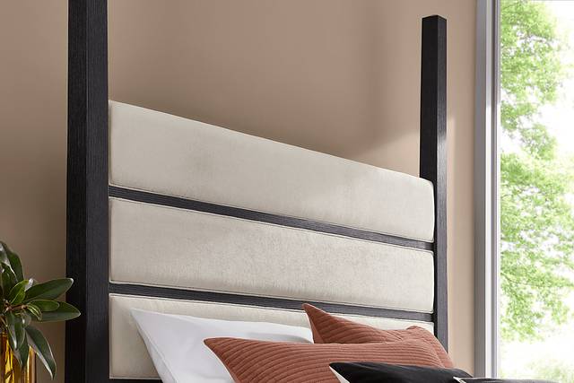 Copperline Black 3 Pc Queen Poster Bed with Bench - Thumbnail - Image 2
