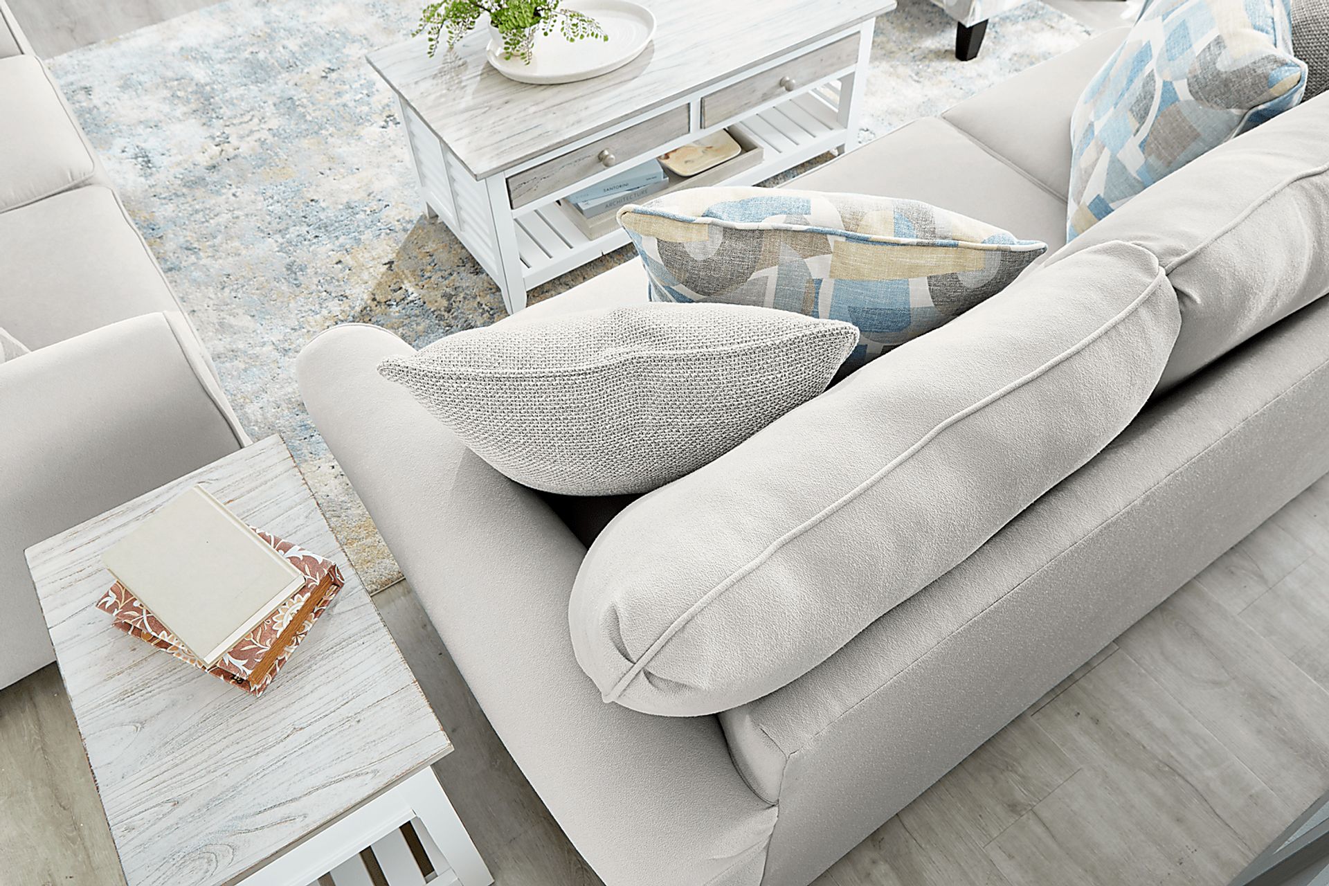 Coralville Gray 5 Pc Living Room - Image 5