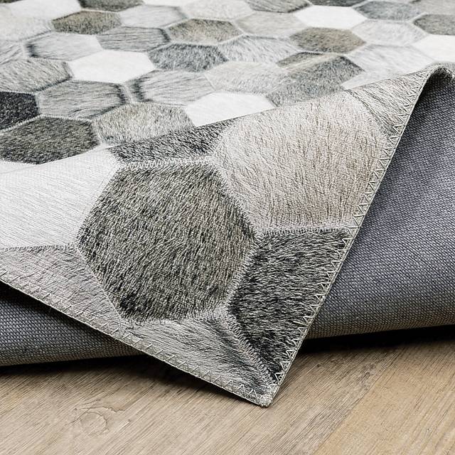 Cormier Gray 5' x 7' Rug - Thumbnail - Image 9