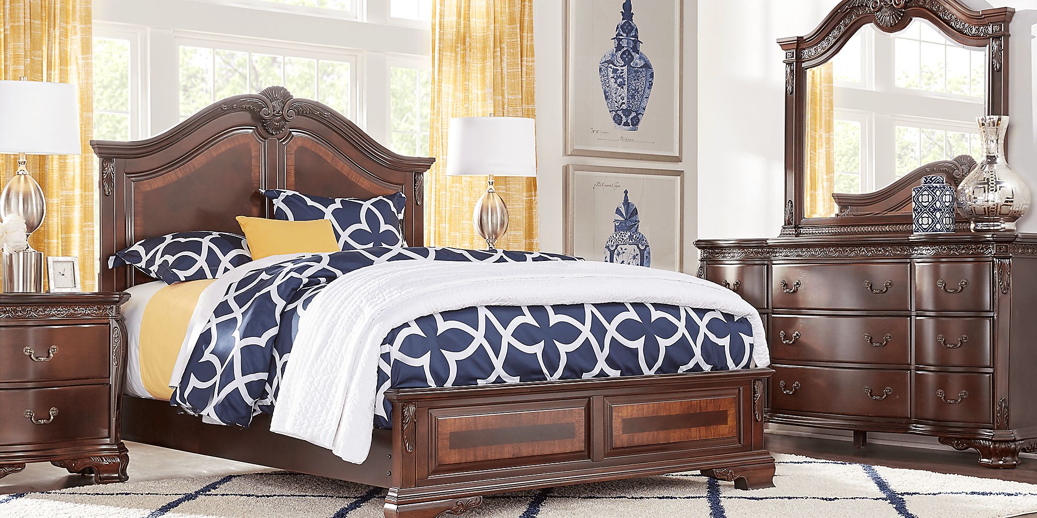 Cortinella 5 Pc Dark Cherry Wood Queen Bedroom Set With Dresser, 3