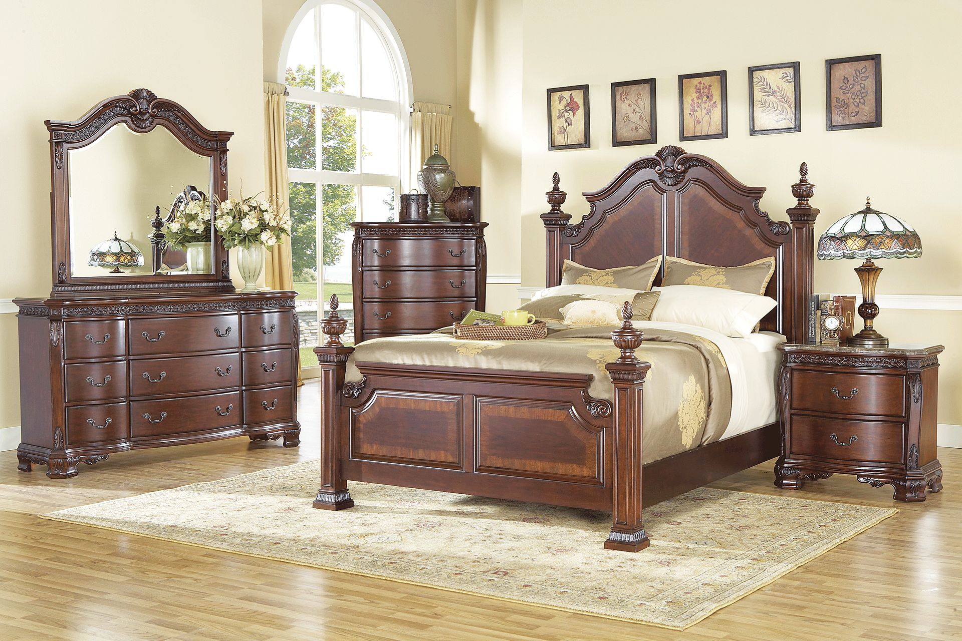 Cortinella Cherry 8 Pc Queen Panel Bedroom - Image 1
