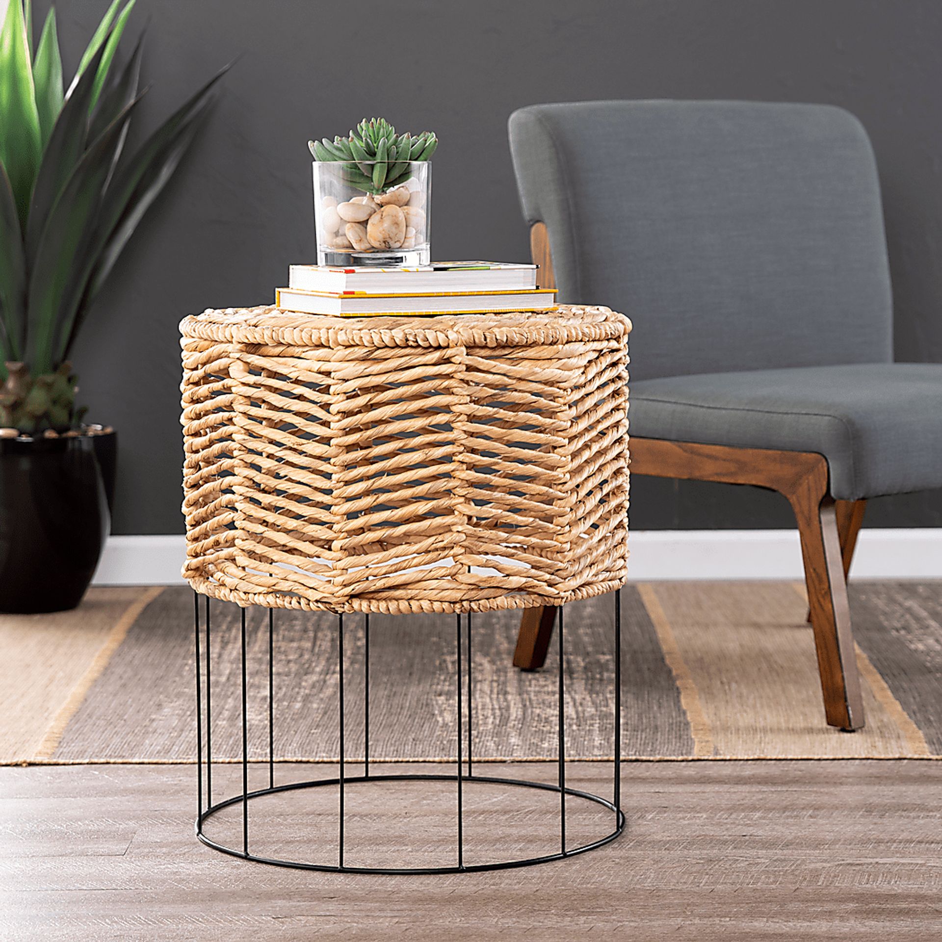 Corto Natural Accent Table - Image 4