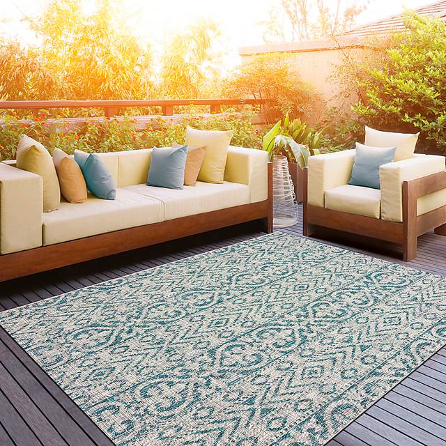 Cosevain Blue/Gray 5' x 8' Indoor/Outdoor Rug - Thumbnail - Image 2