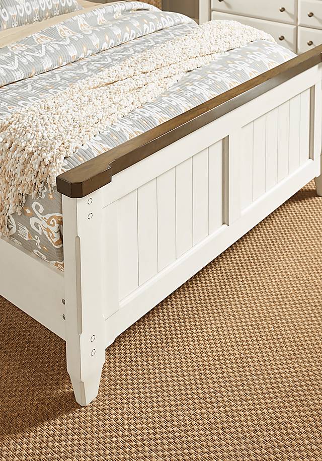 Cottage Town White 7 Pc King Panel Bedroom - Thumbnail - Image 4