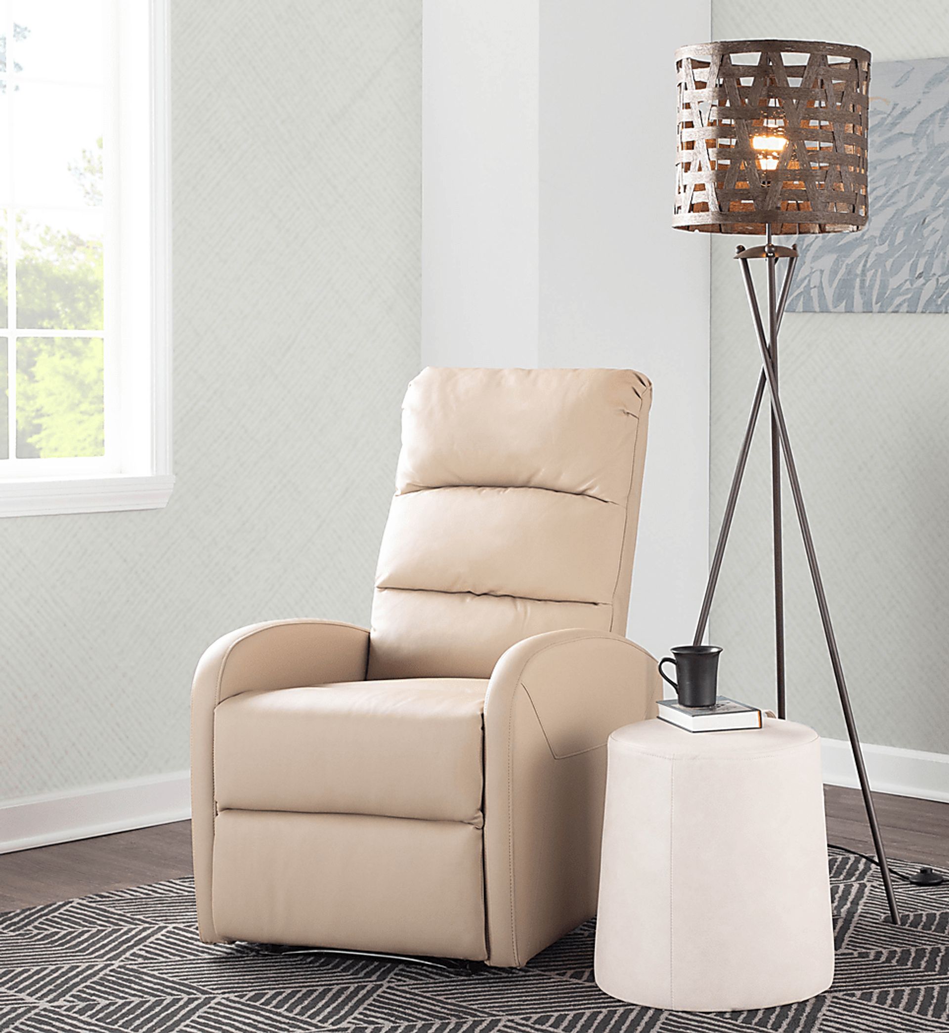 Cottsford Brown Floor Lamp - Image 10