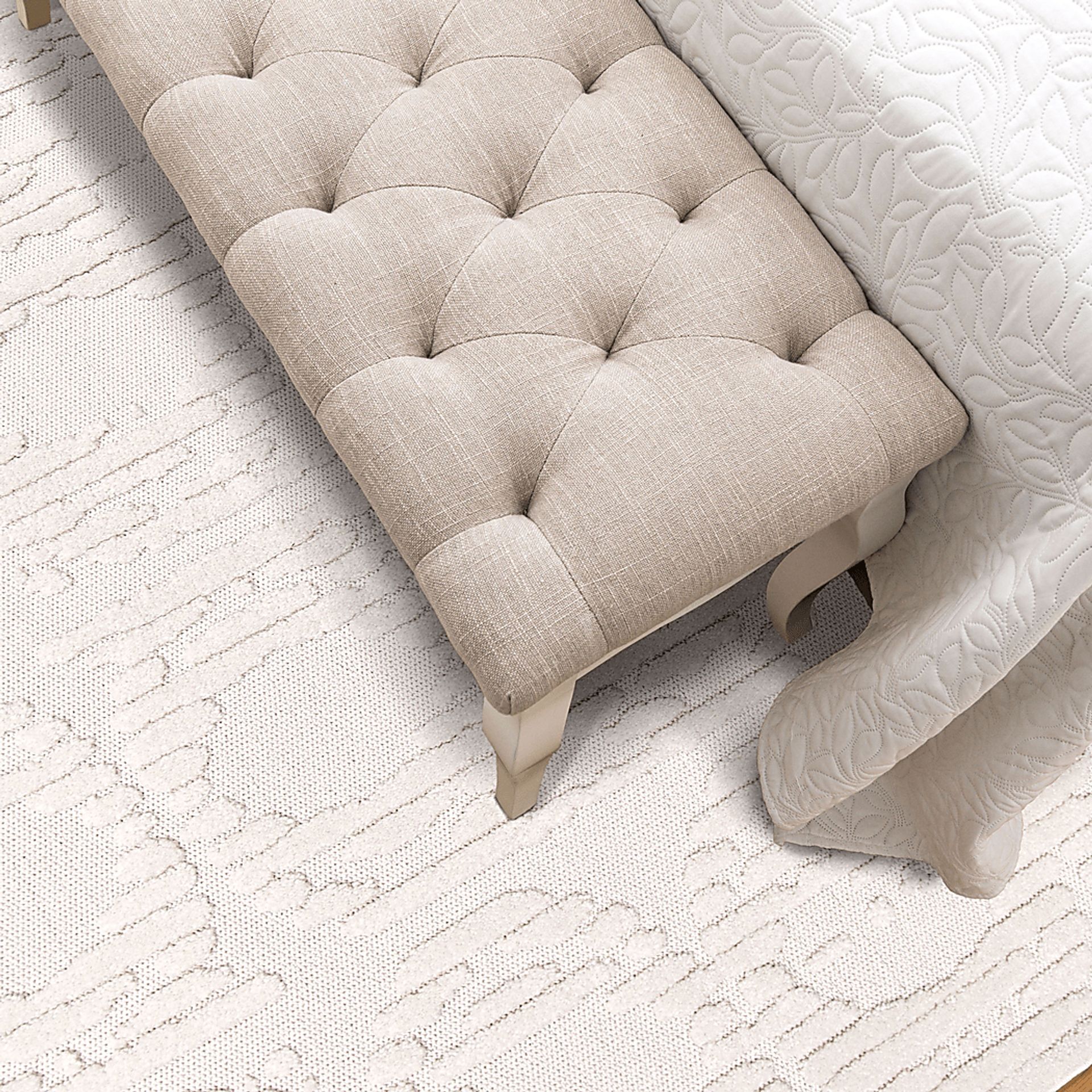 Counce White 5'3 x 7'6 Rug - Image 3