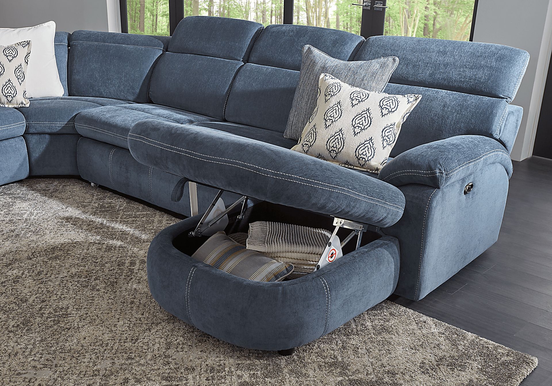 Crescent Place Navy 6 Pc Power Reclining Sleeper Sectional - Image 5