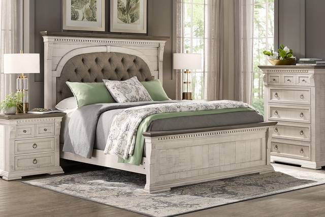 Crestwell Manor White 5 Pc Queen Upholstered Bedroom - Thumbnail - Image 1