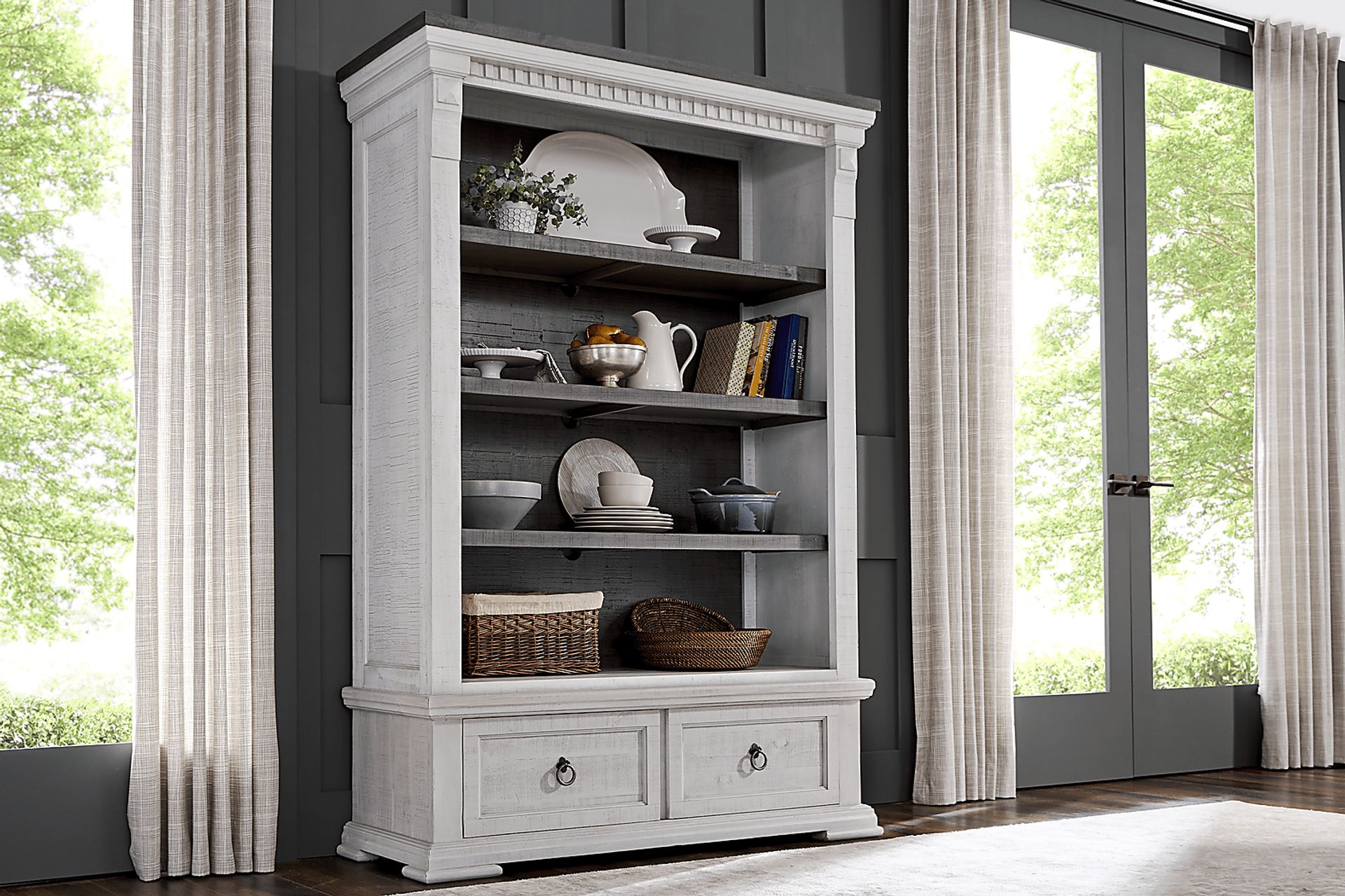 Crestwell Manor White China Cabinet - Image 2
