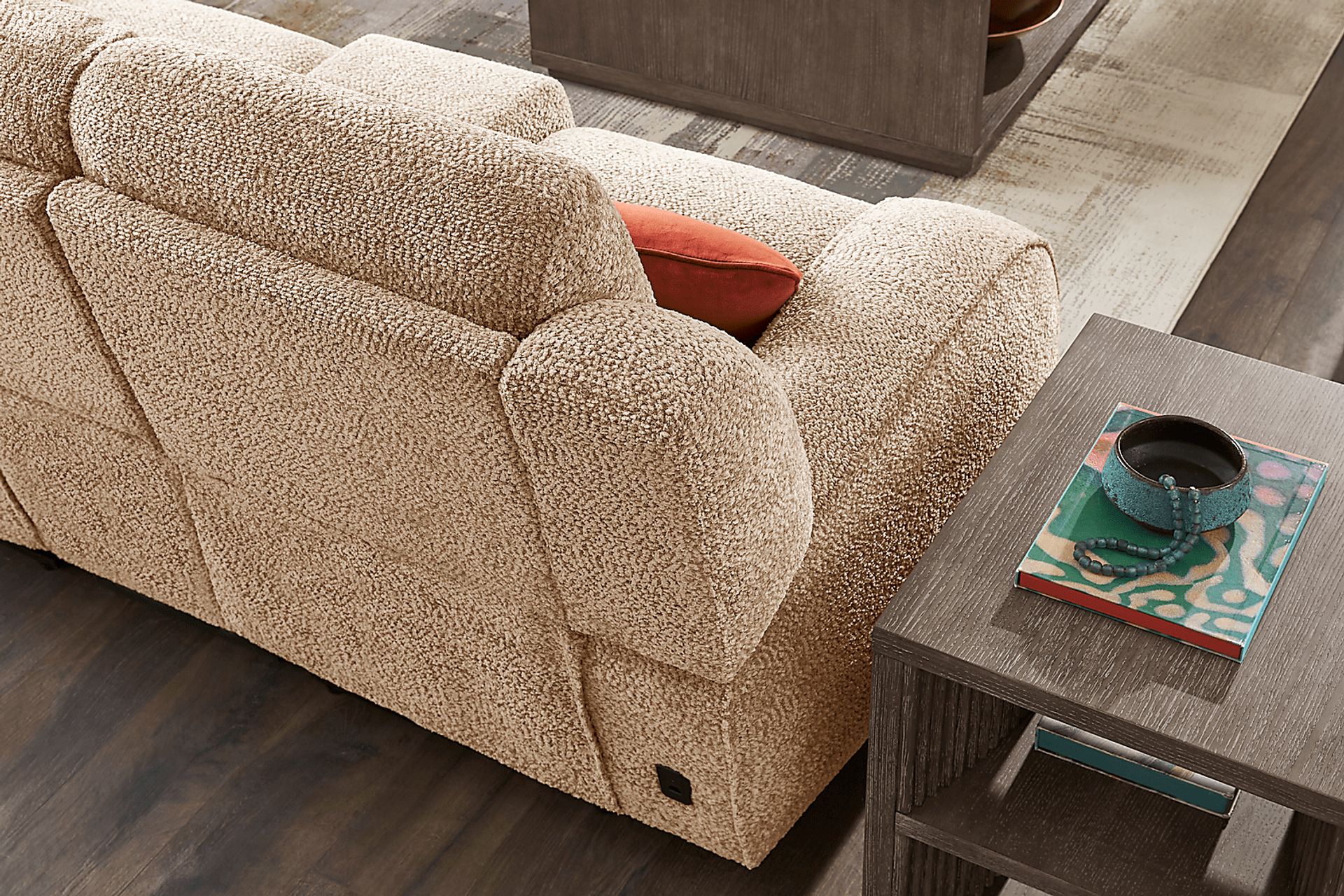 Crestwood Tan 5 Pc Dual Power Reclining Living Room - Image 14