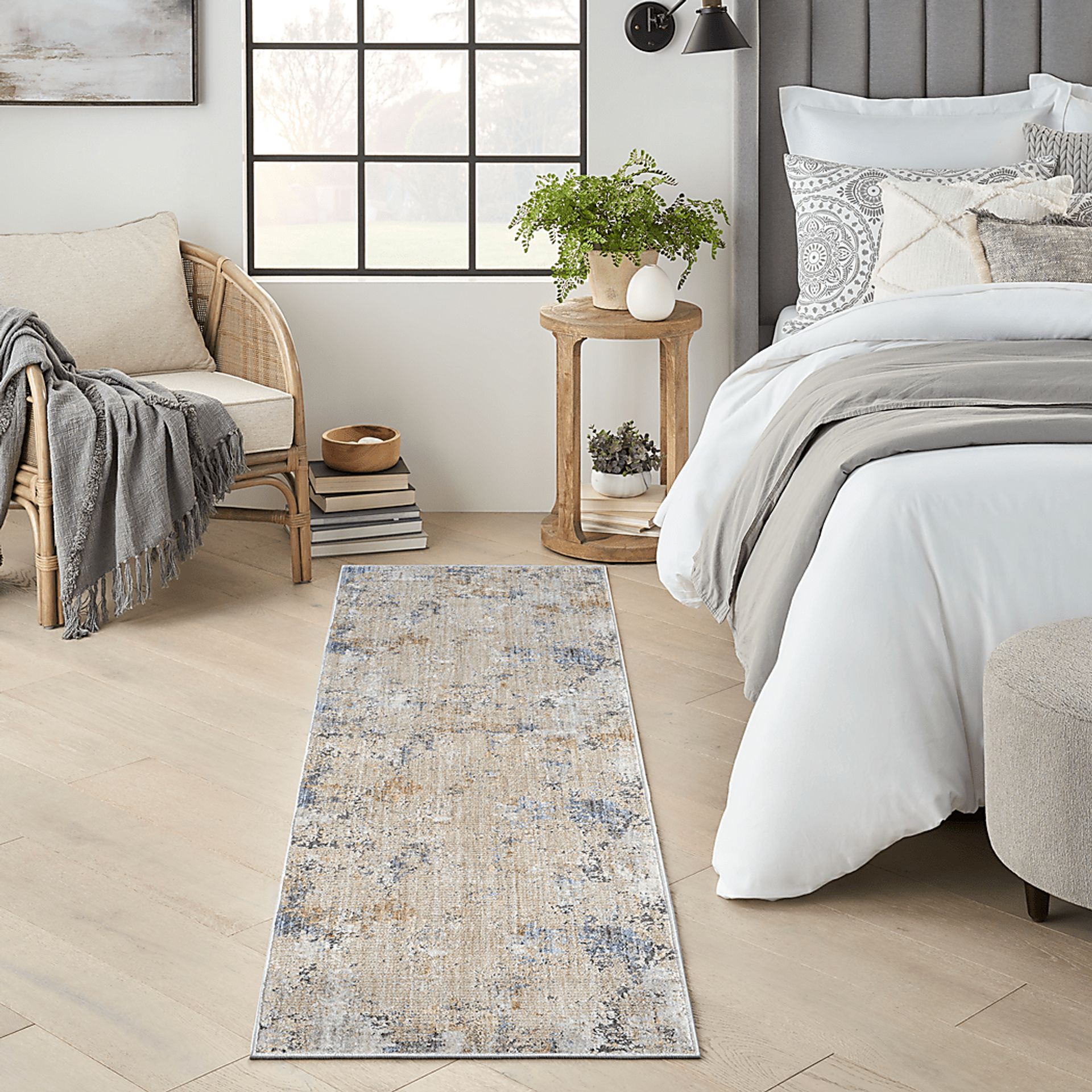 Crique Beige 2'2 x 8' Runner Rug - Image 2