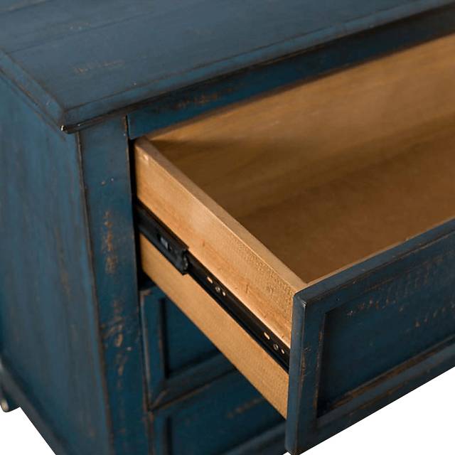 Crislynndale Blue Accent Chest - Thumbnail - Image 4