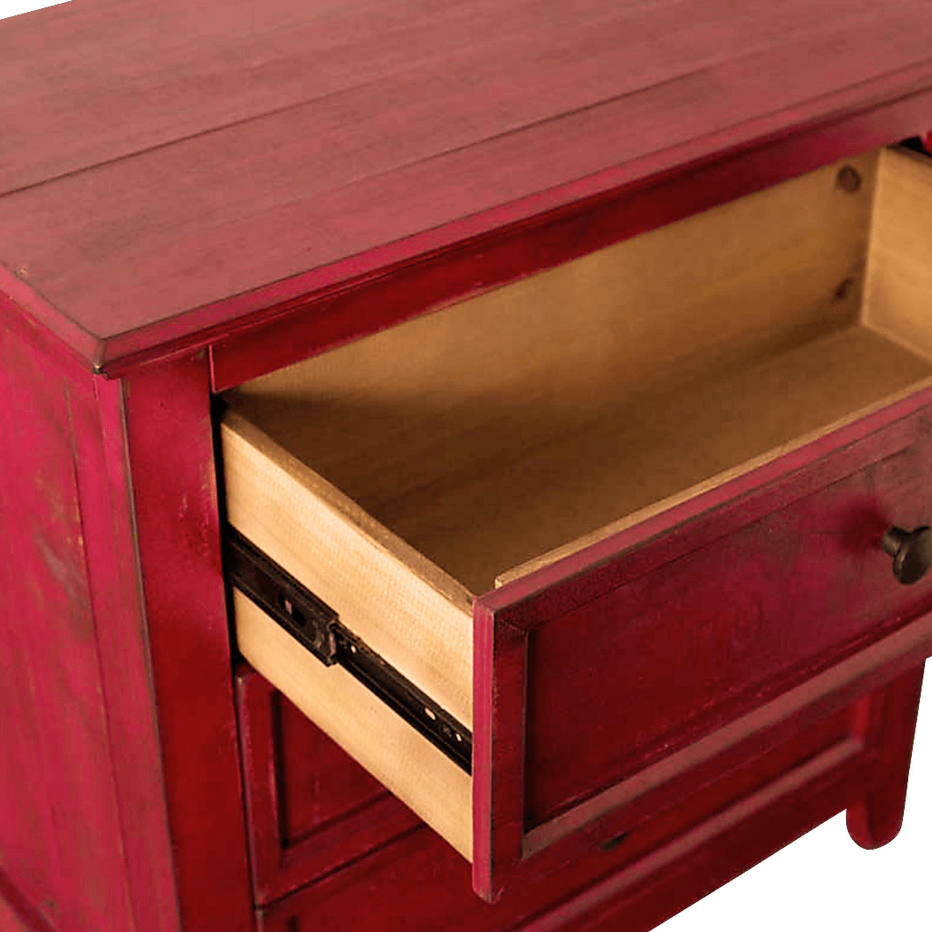 Crislynndale Red Accent Chest - Image 6