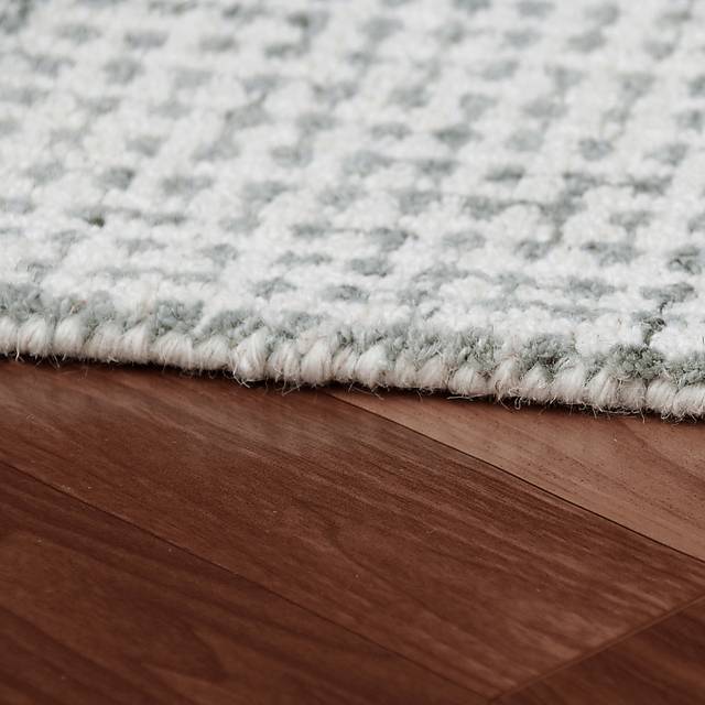 Croor Green 7'9 x 9'9 Rug - Thumbnail - Image 3