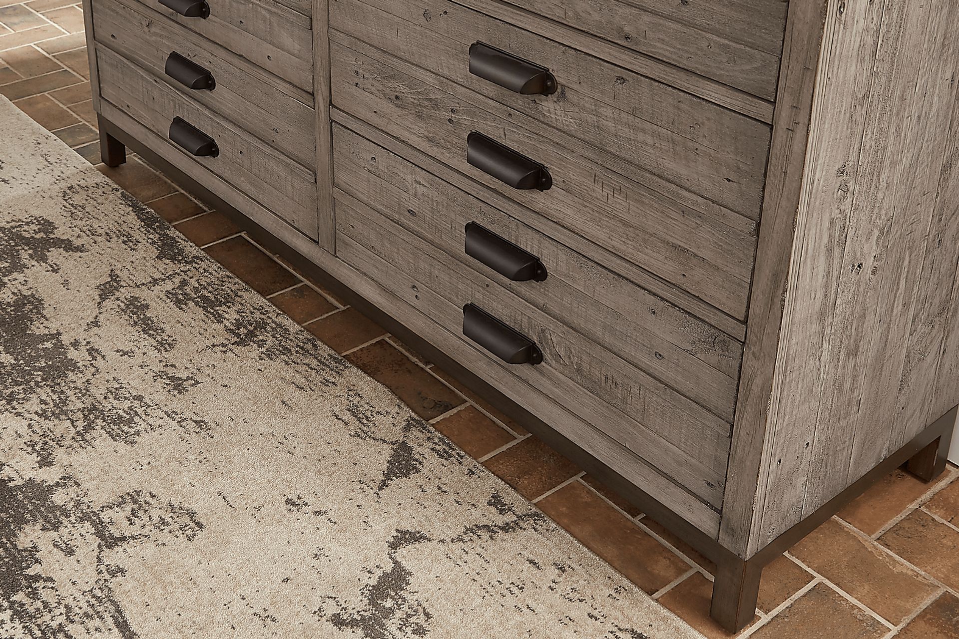 Crossgate Gray Dresser - Image 3