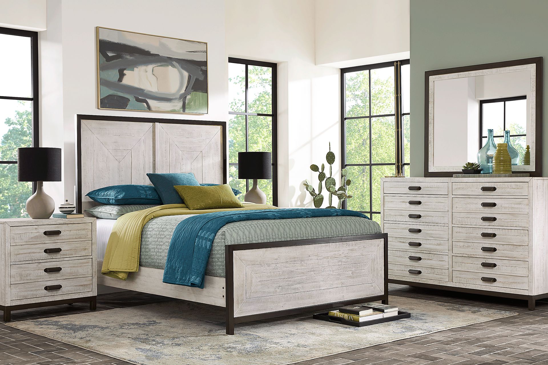 Crossgate White Dresser - Image 2