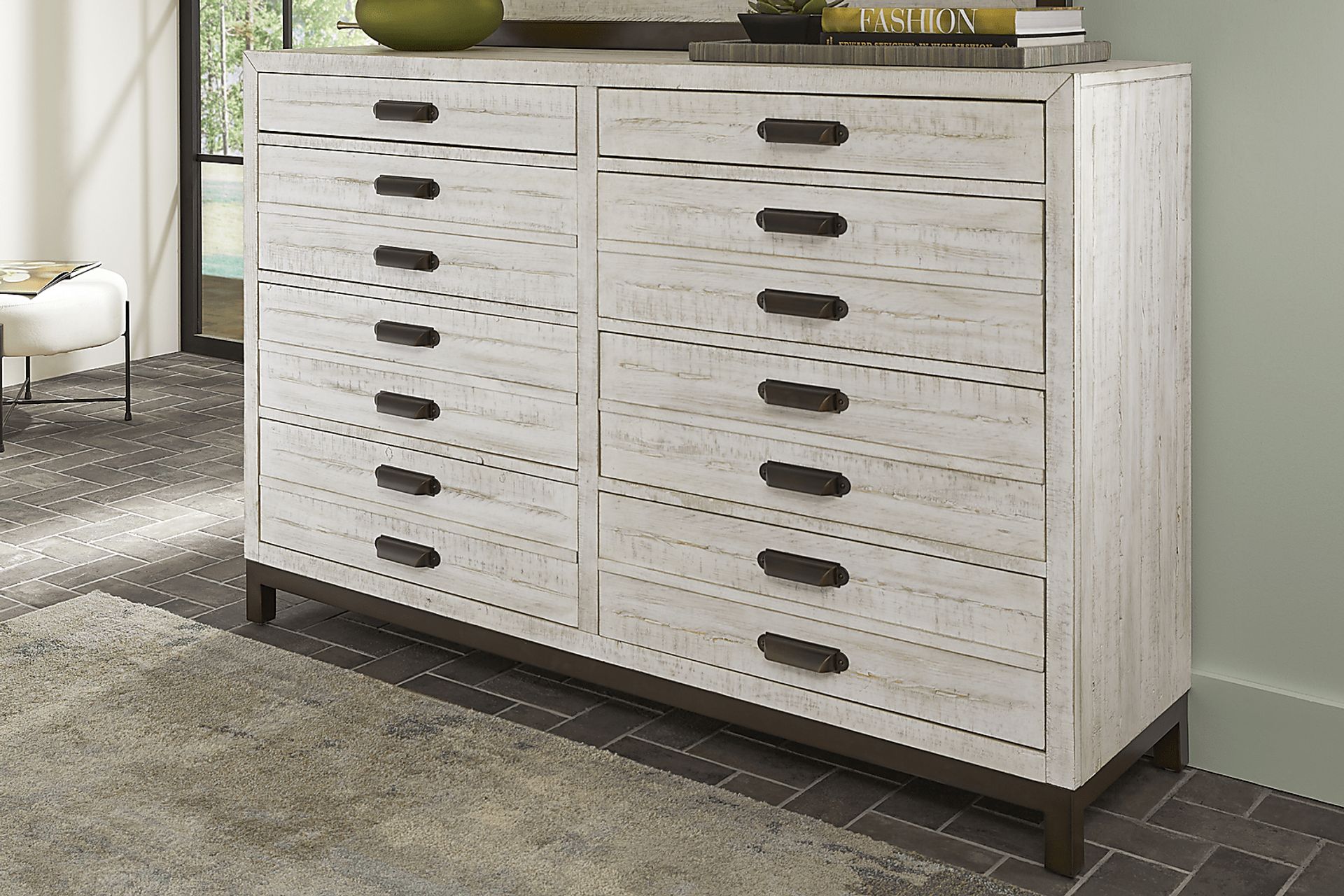 Crossgate White Dresser - Image 6