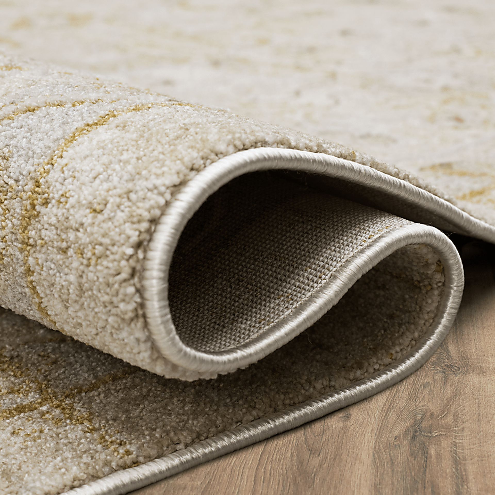 Crown Plaza Cream 6'6 x 9'10 Rug - Image 9