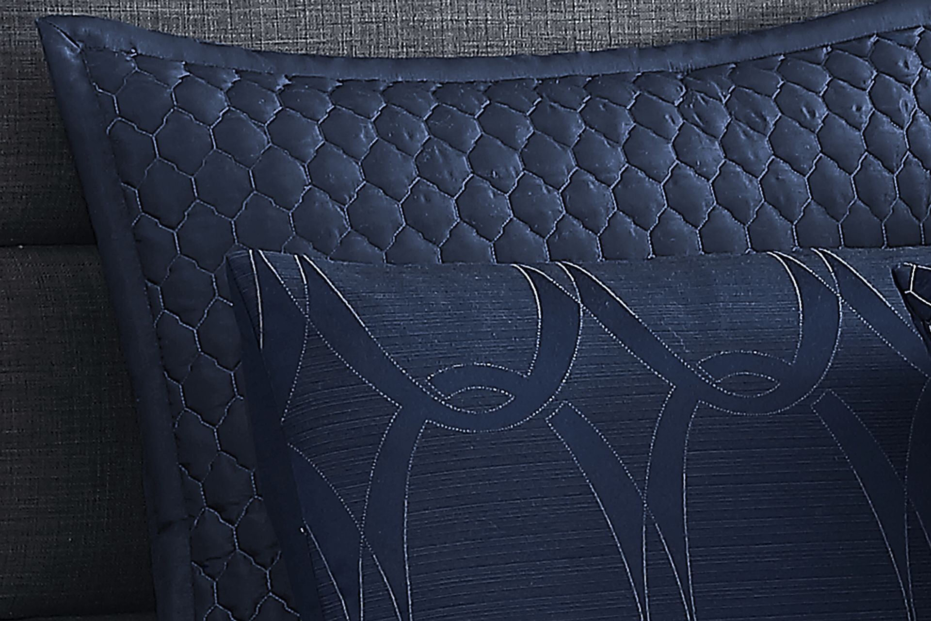 Cuthbert Navy 10 Pc Queen Comforter Set - Image 4