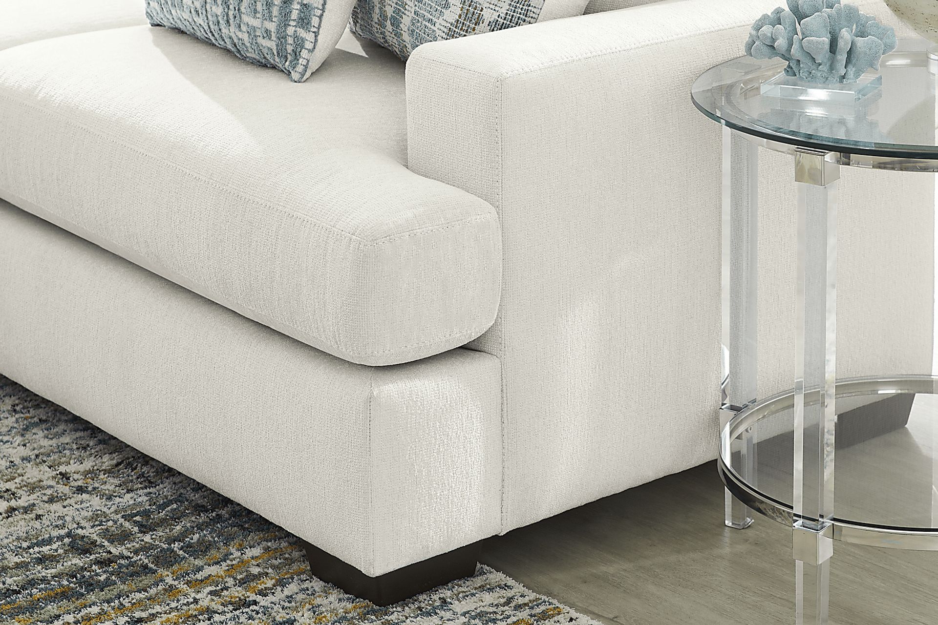 Cypress Street White 3 Pc Sectional Living Room - Image 4