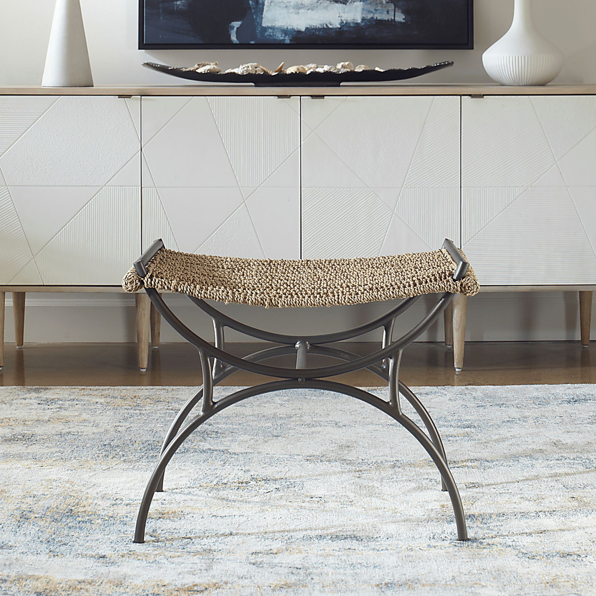 Daendy Black Bench - Image 2