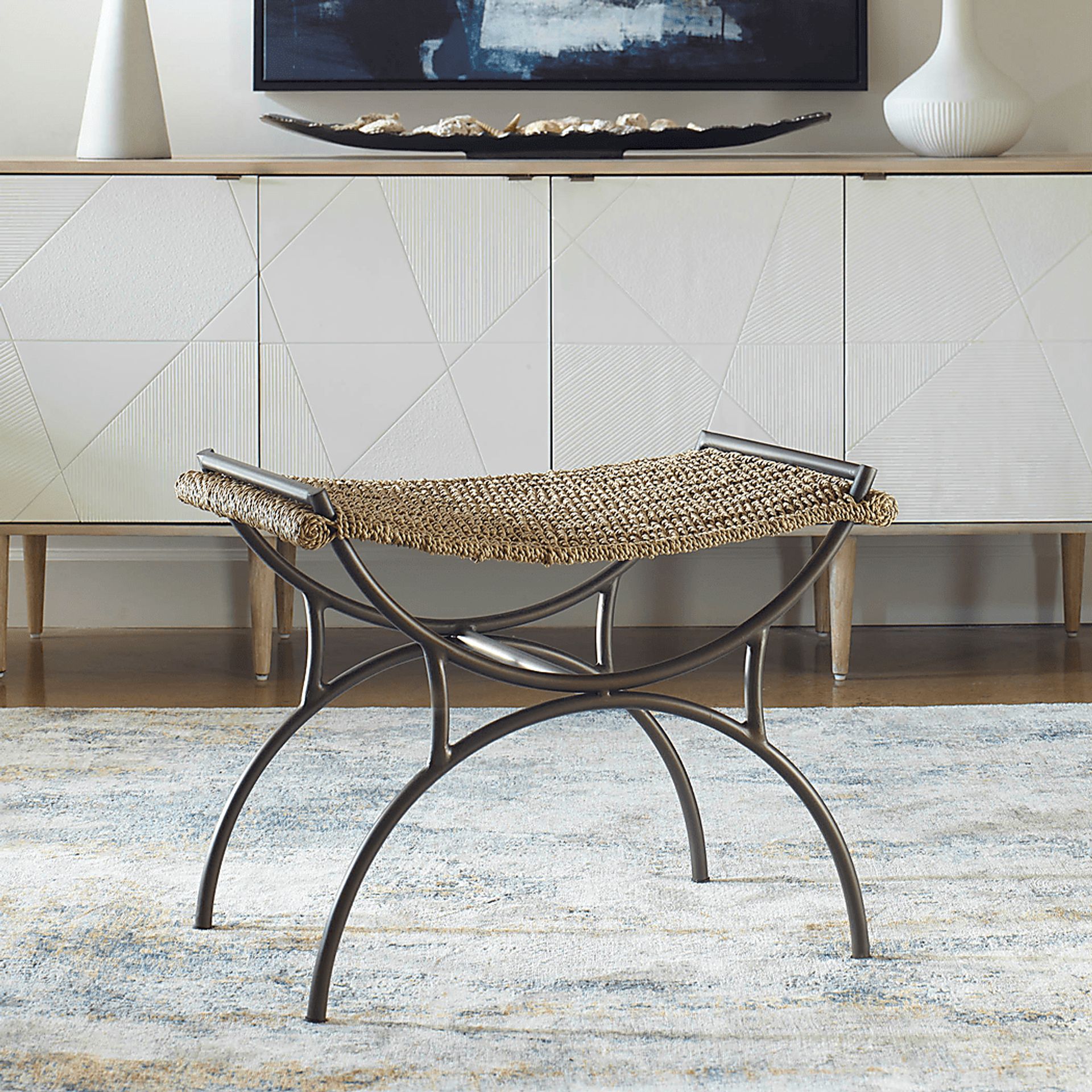 Daendy Black Bench - Image 3