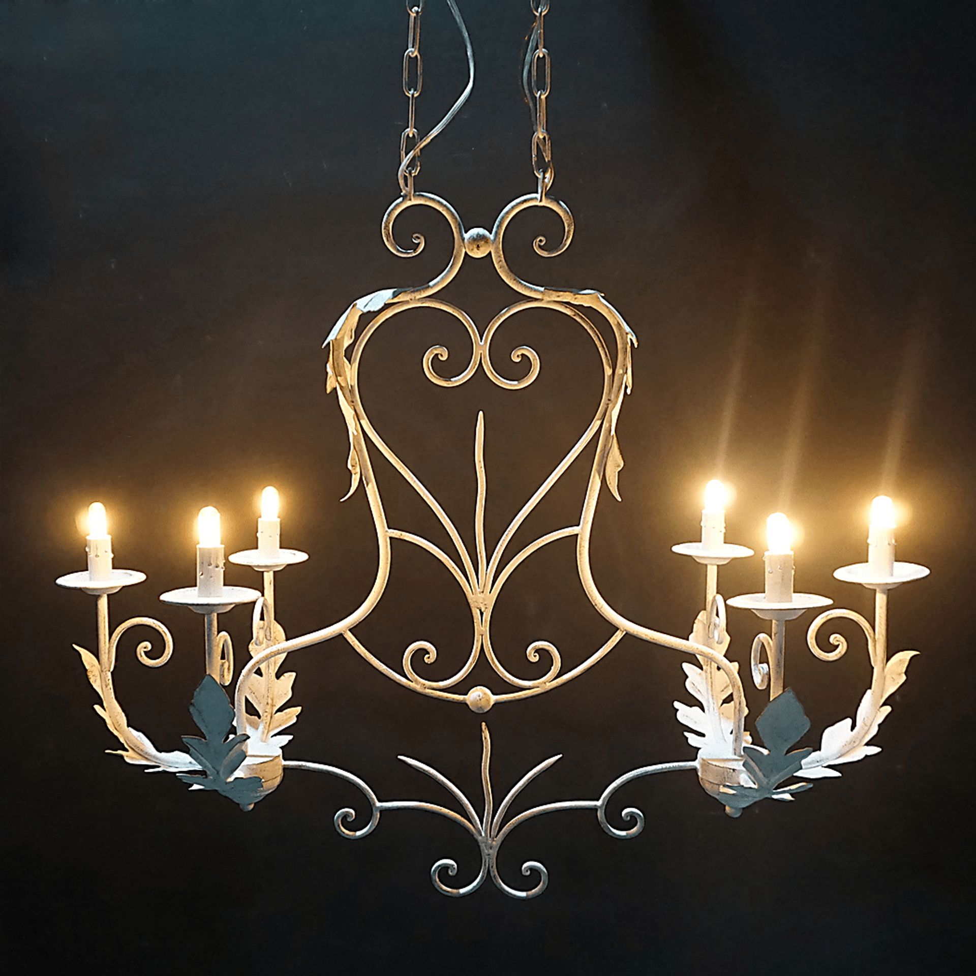 Dahlilia White Chandelier - Image 3