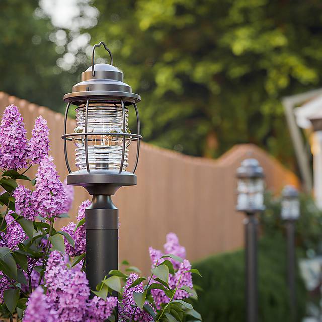 Daidly Gate Bronze Lamp - Thumbnail - Image 3