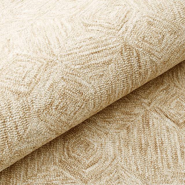 Daju Beige 7'9 x 9'9 Rug - Thumbnail - Image 4