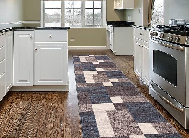 Damalis Blue 2' x 7' Runner Rug - Thumbnail - Image 3