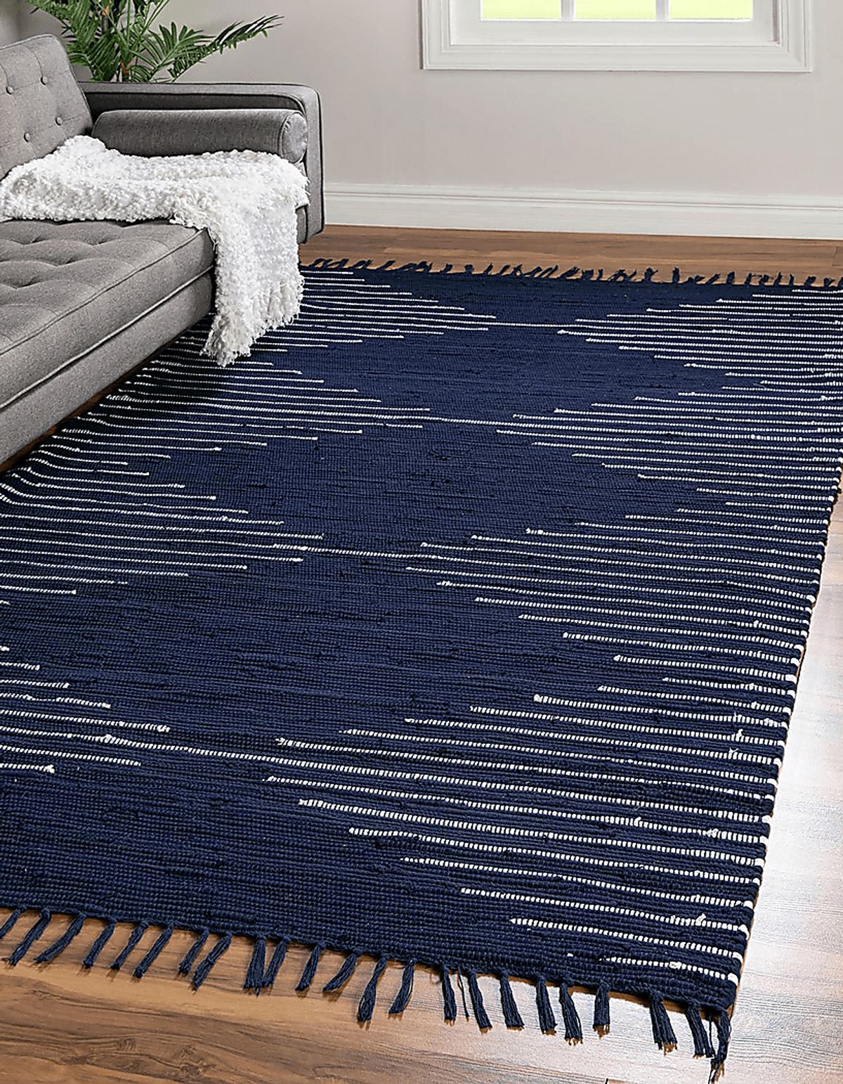 Damone Navy Blue Rugs | Rooms to Go