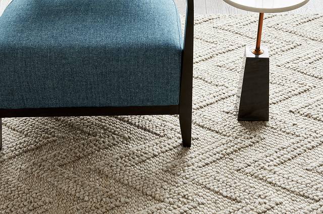 Dampier Gray Accent Chair - Thumbnail - Image 8