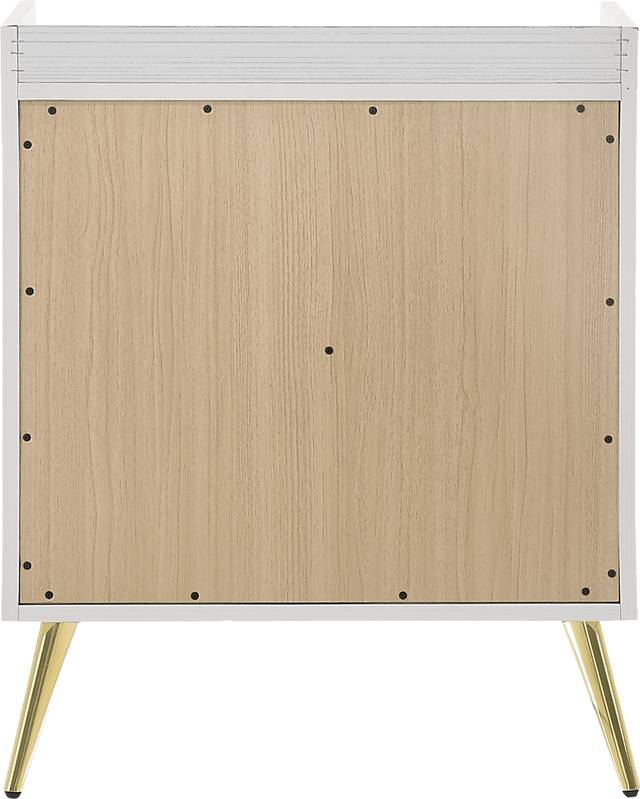 Daralyn White Nightstand - Thumbnail - Image 4