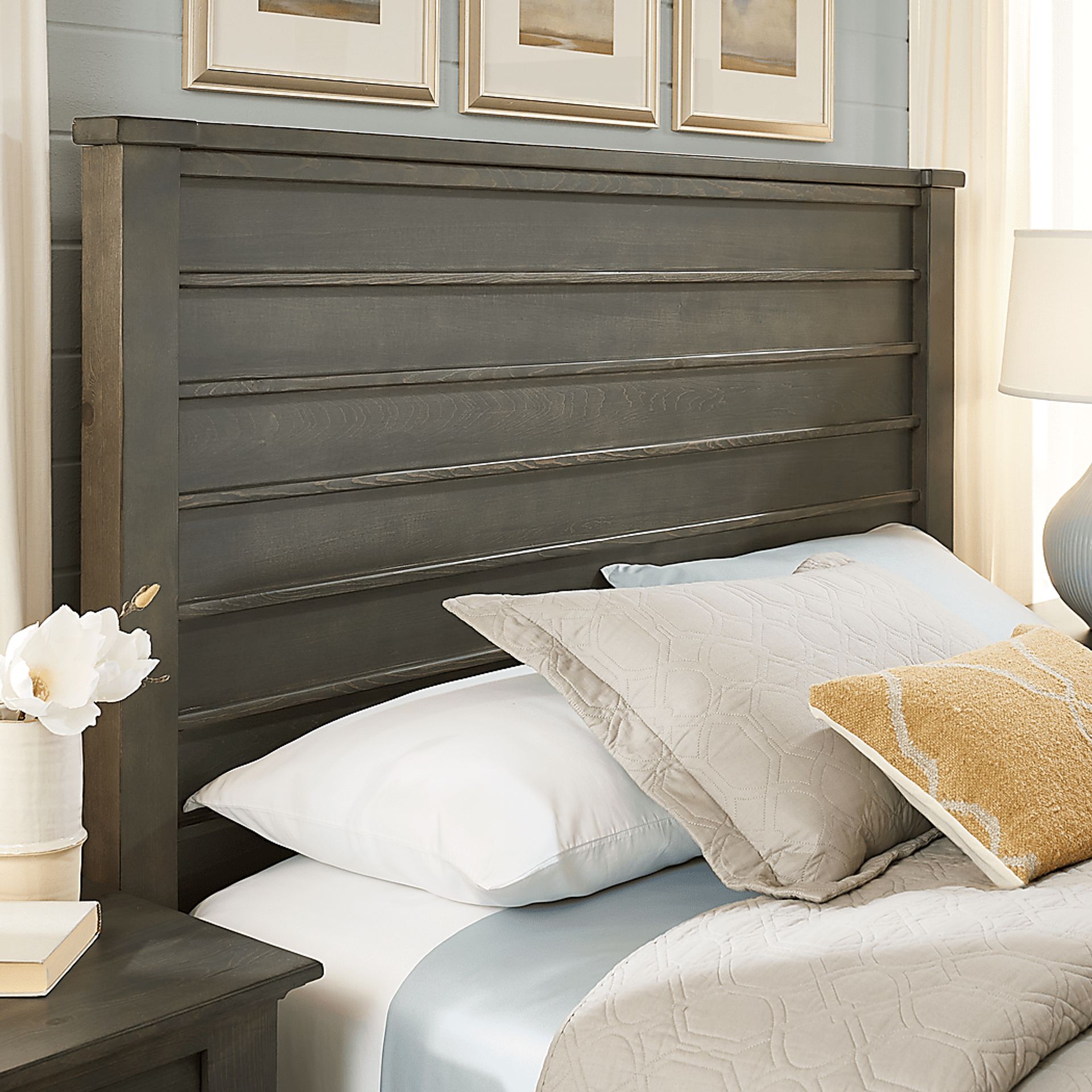 Darby Brook Dark Gray 7 Pc King Bedroom - Image 3