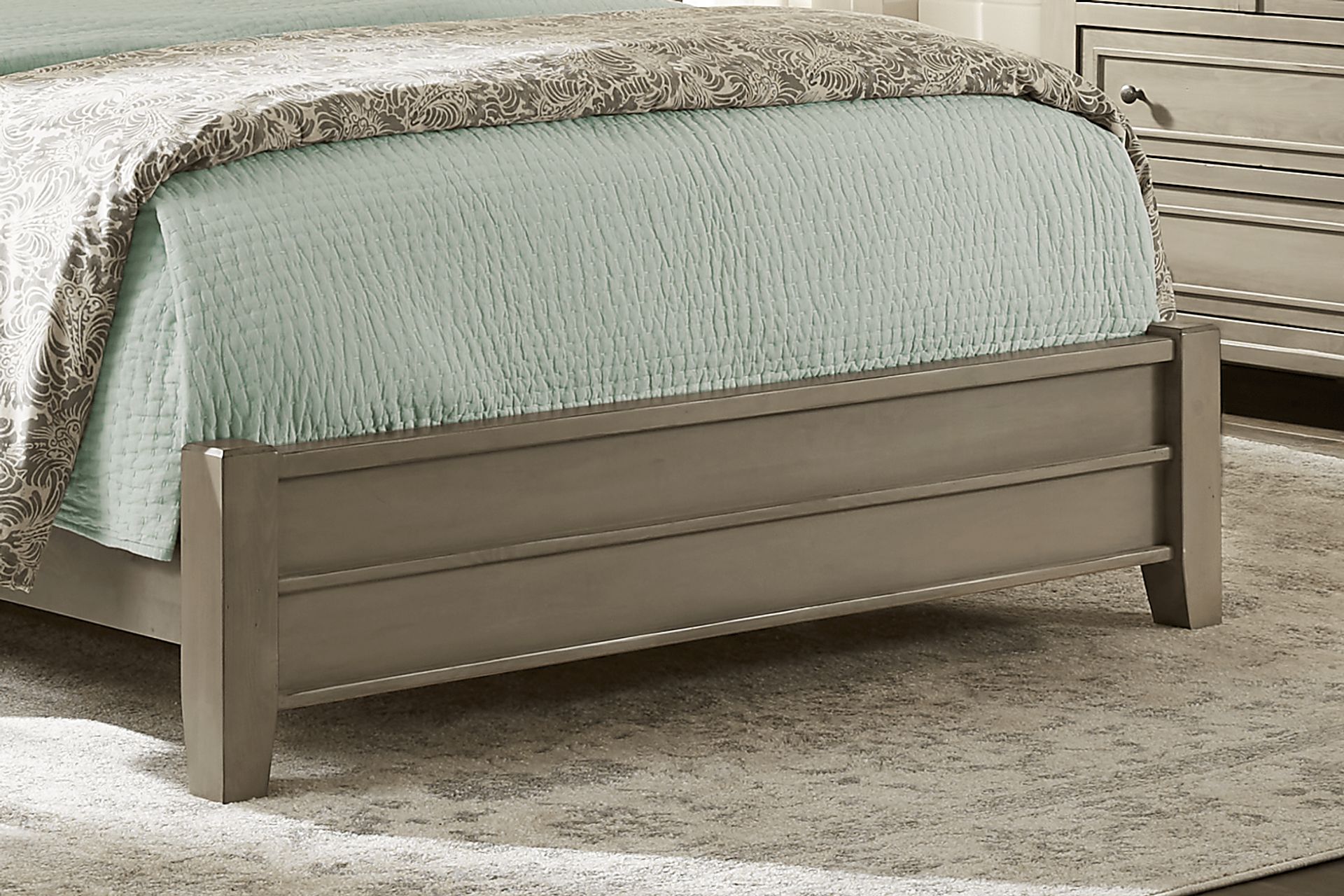 Darby Brook Light Gray 3 Pc King Bed - Image 3