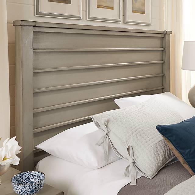 Darby Brook Light Gray 5 Pc Queen Bedroom - Thumbnail - Image 3