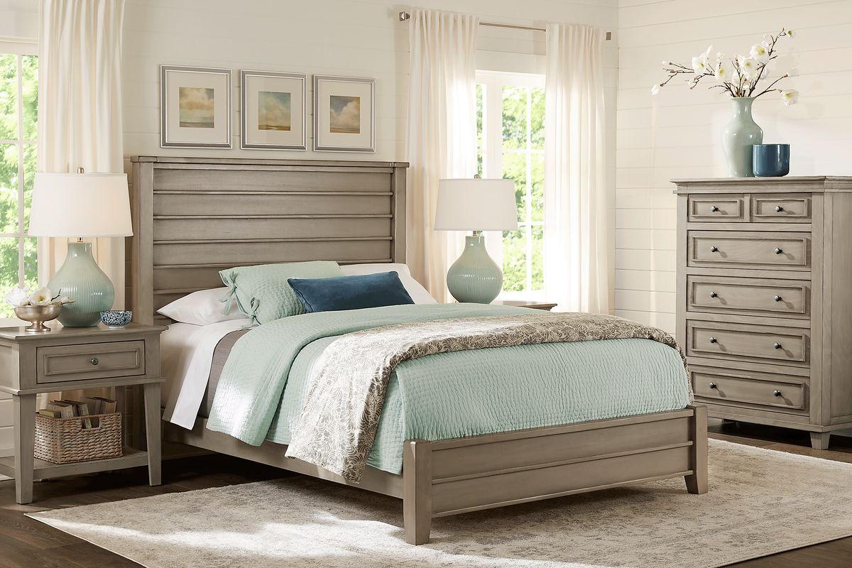 Darby Brook 5 Pc Light Gray King Bedroom Set With 3 Pc King Bed, Nightstand, Chest Rooms to Go