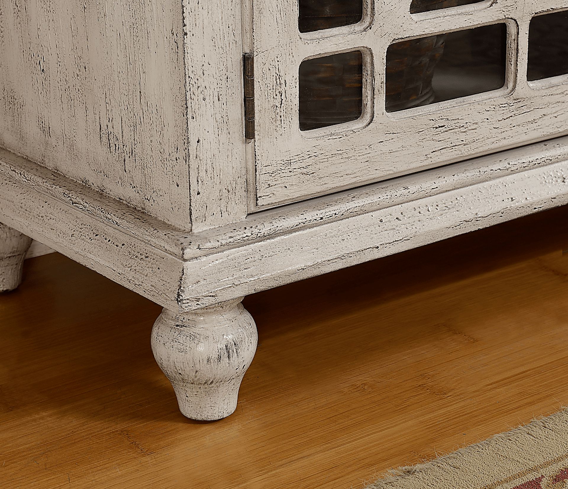 Darbywine Ivory Credenza - Image 4