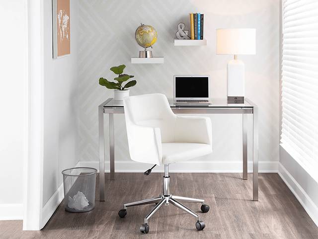 Darensburg White Lamp - Thumbnail - Image 11